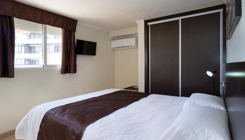 Hotel El Pozo Torremolinos Pokój zdjęcie